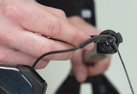 Shimano Di2 aufladen