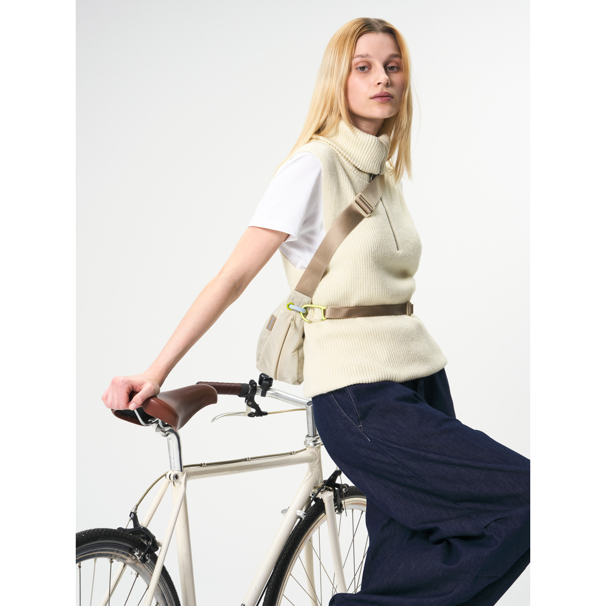 BIKE SLING BAG Umhängetasche
