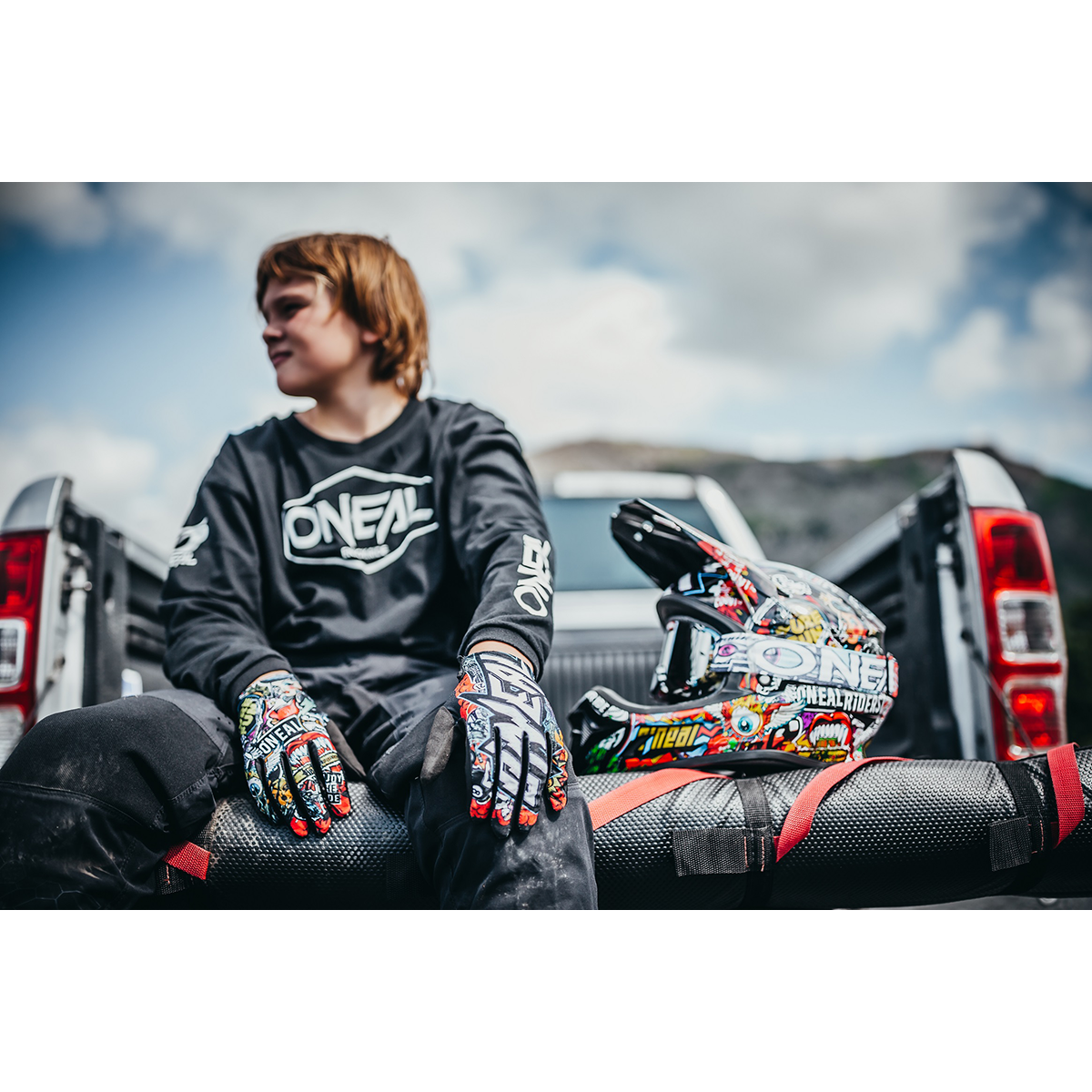 SONUS YOUTH HELMET Children’s Full Face Helmet