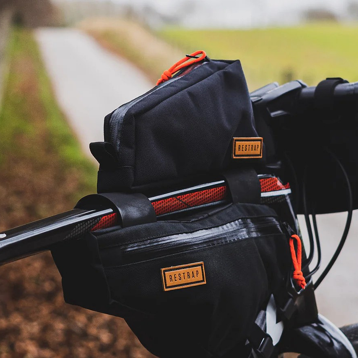 BOLT-ON TOP TUBE BAG