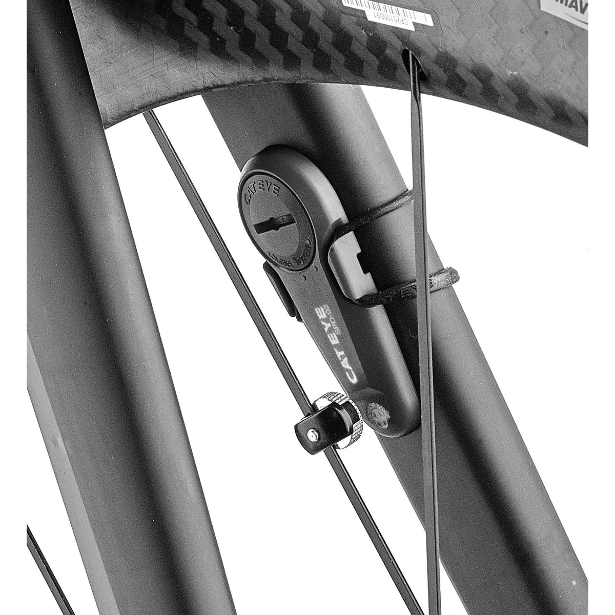 Shop Strada Wireless Slim CC RD310W bike computer now ROSE Bikes