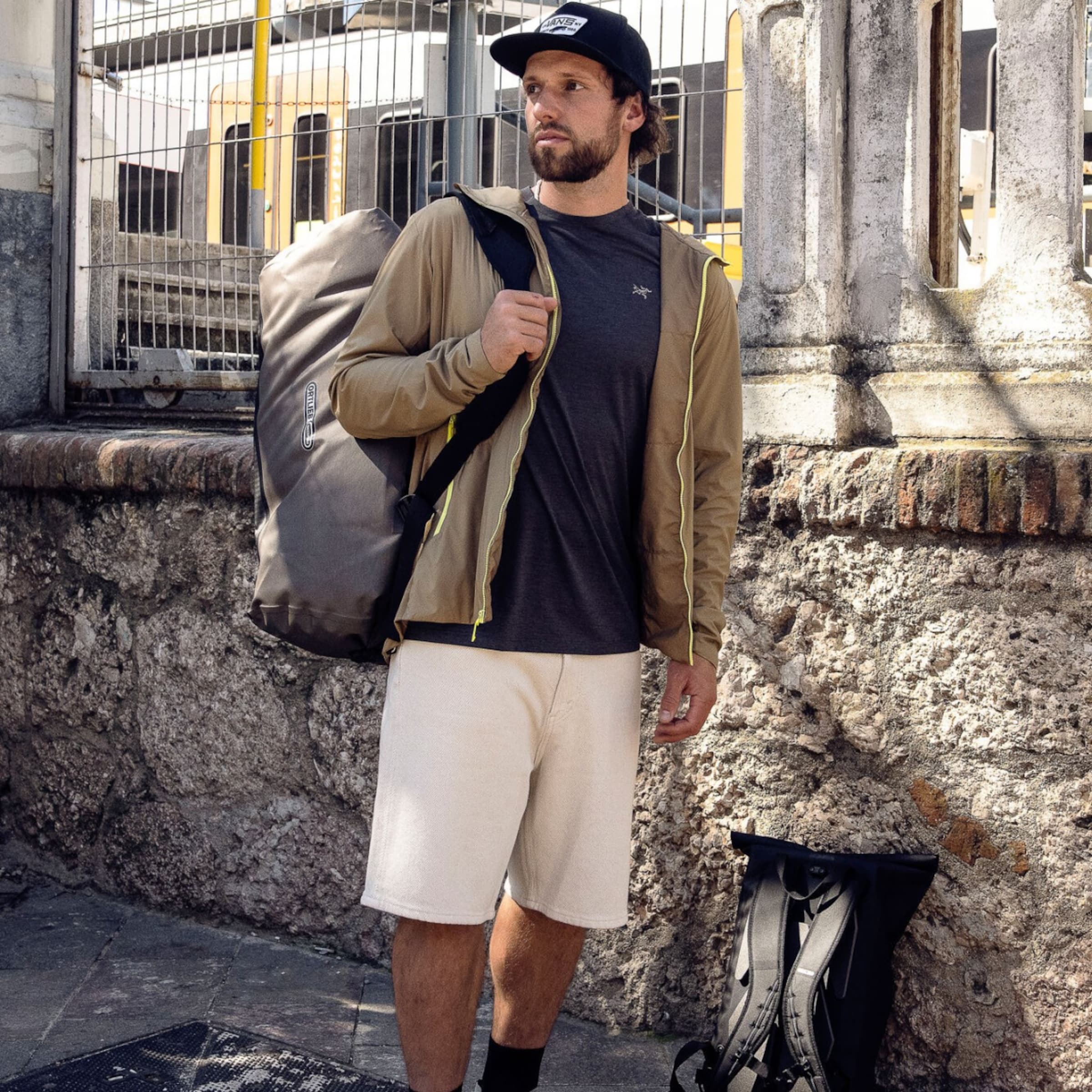 DUFFLE LITE sac de voyage