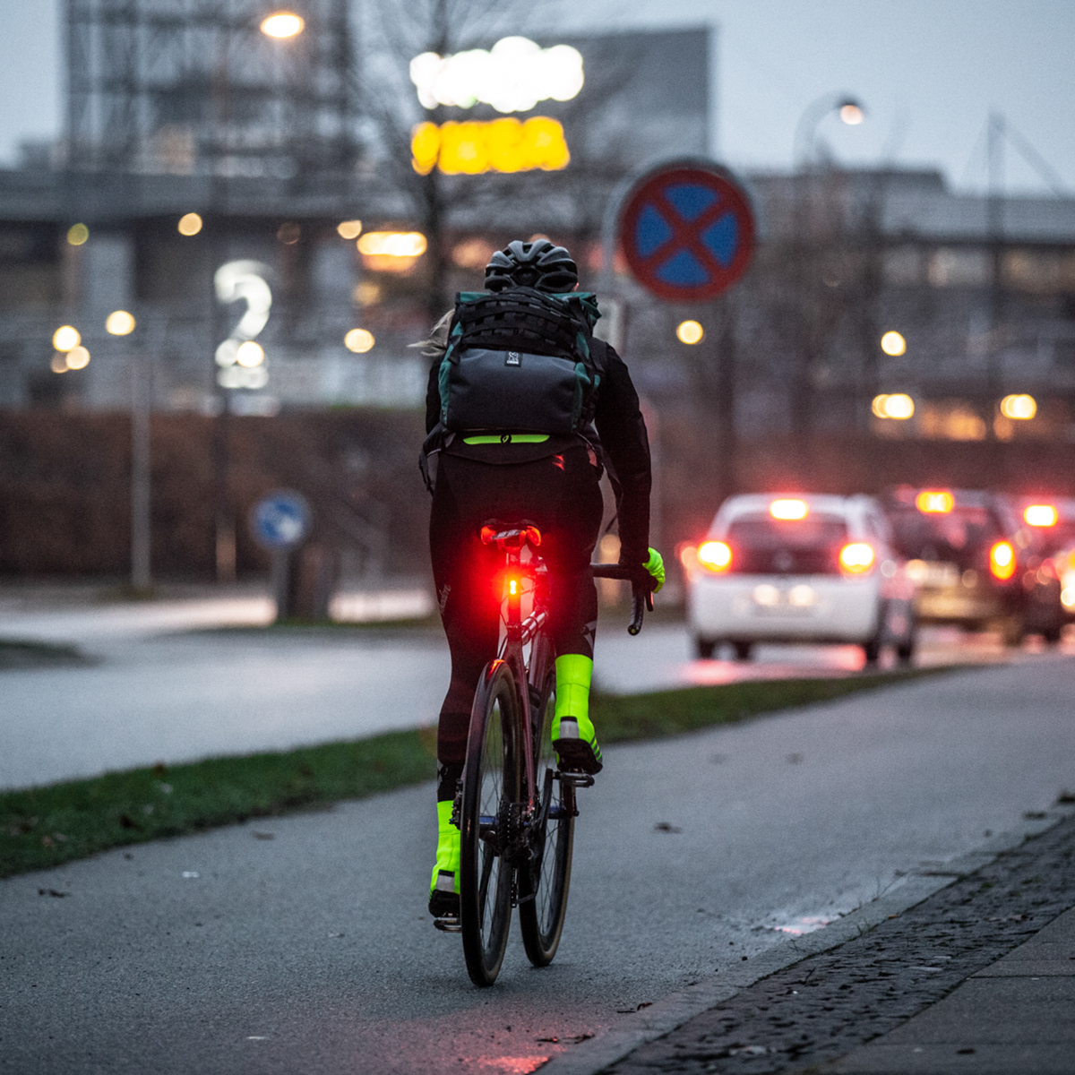 RACE THERMO HI-VIS Fahrradüberschuhe