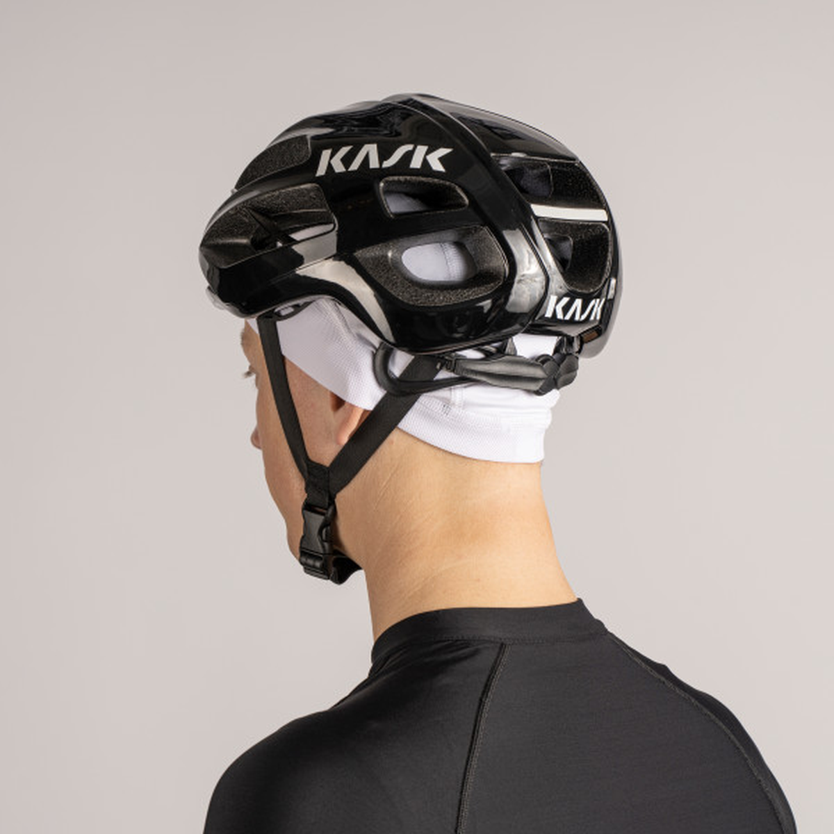 UPF 50+ LIGHTWEIGHT SUMMER SKULL CAP bonnet sous casque