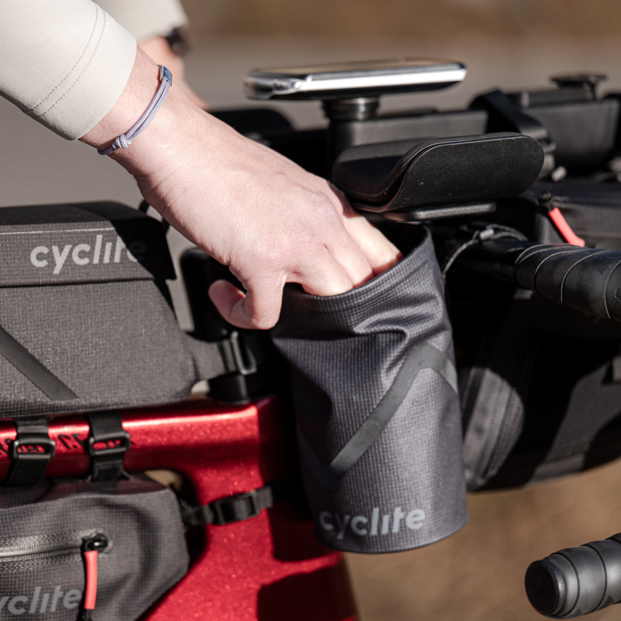 FOOD POUCH / 02 Stem Bag