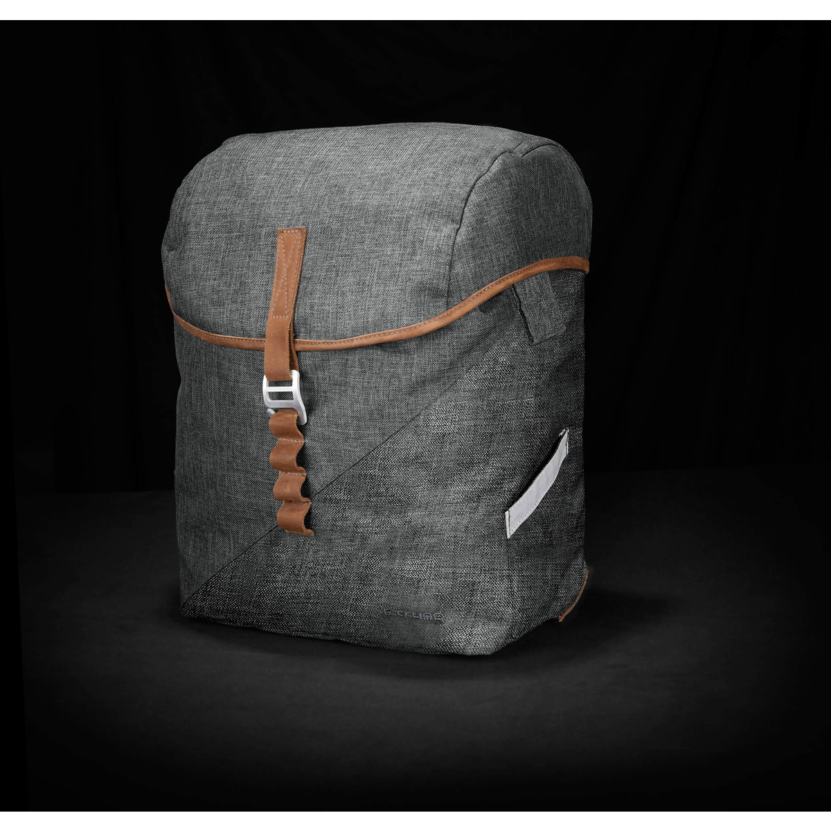 MIA Pannier