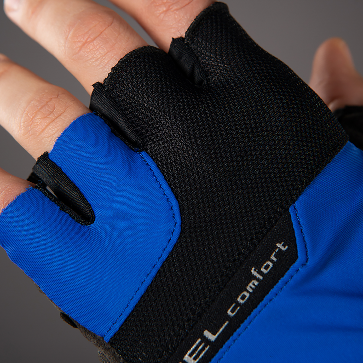 GEL COMFORT Short-finger Gloves