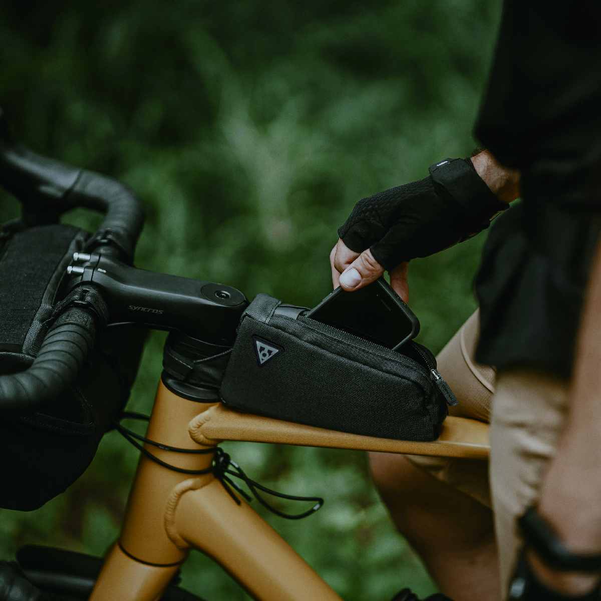 FASTFUEL BAG BOLT-ON Top Tube Bag