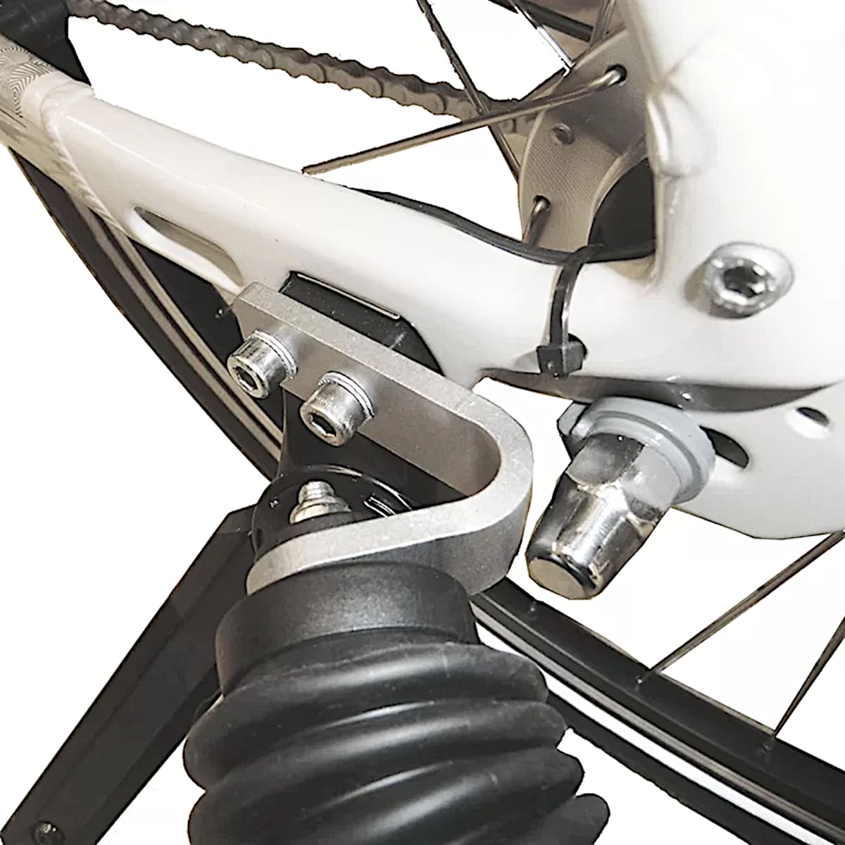 Artikel klicken und genauer betrachten! - Die seit Jahren bewährten Weber Fahrradkupplungen überzeugen durch hohe Sicherheit und einem unschlagbaren Bedienkomfort durch das praktische Bajonett-Verschlusssystem...   weitere Infos im ROSE Bikes Online-Shop! | im Online Shop kaufen