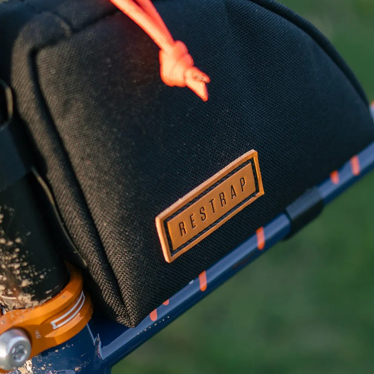 REAR TOP TUBE bovenbuistas