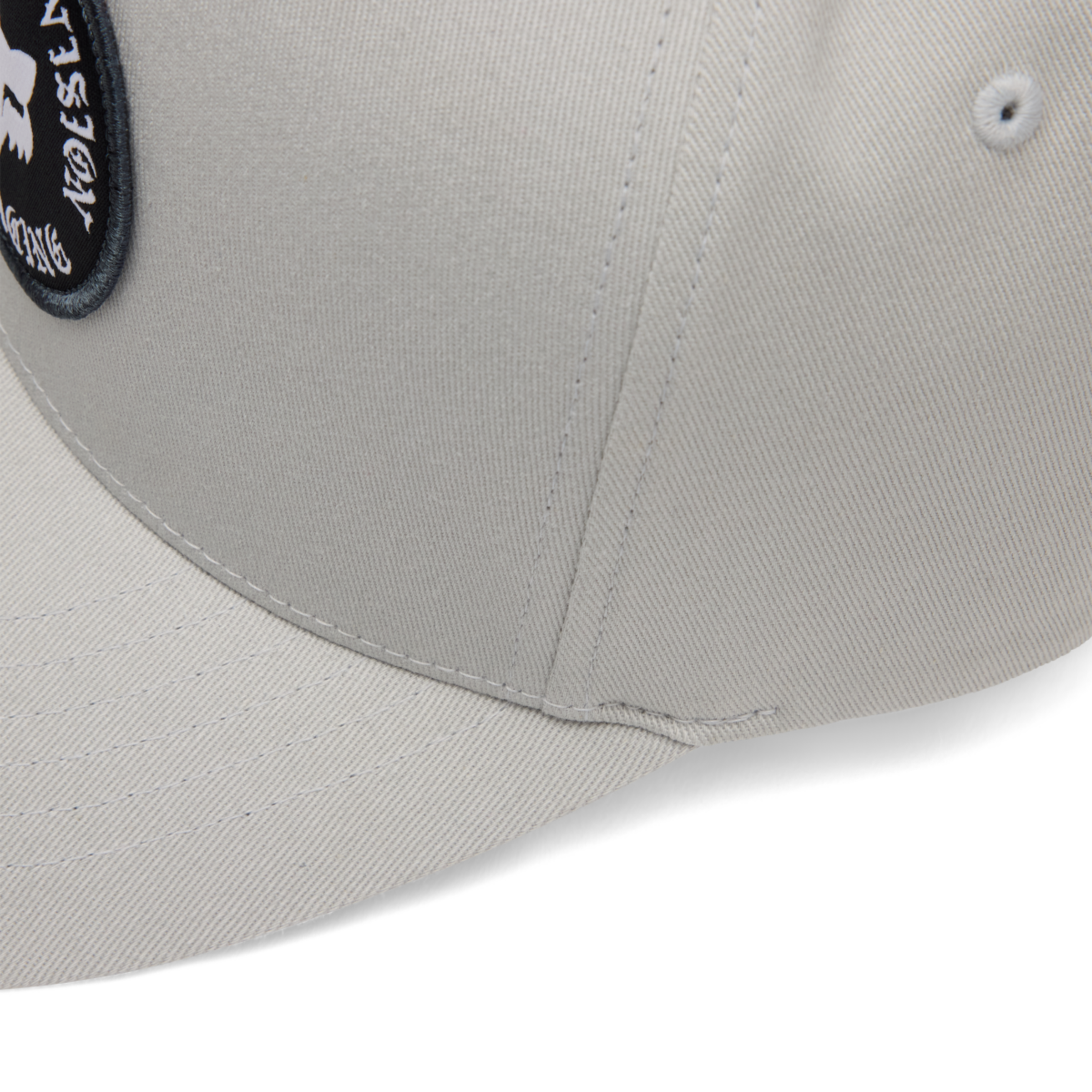 BADGE FLEXFIT HAT