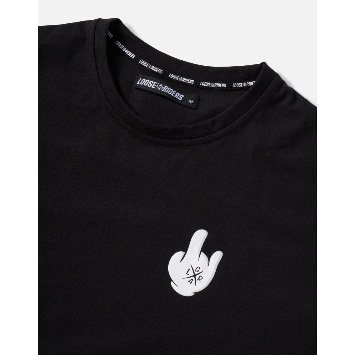 Artikel klicken und genauer betrachten! - Das kurzärmelige SHRED BLACK TECH TEE von LOOSE RIDERS ist ein funktionales MTB-Bikeshirt, das mit einem cleveren Materialmix und besonders schneller Trocknung überzeugt...   weitere Infos im ROSE Bikes Online-Shop! | im Online Shop kaufen