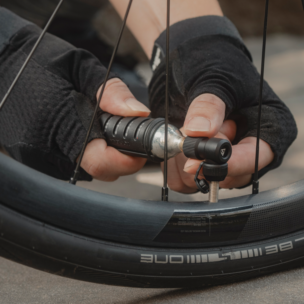 Nano Airbooster L CO2 Inflator