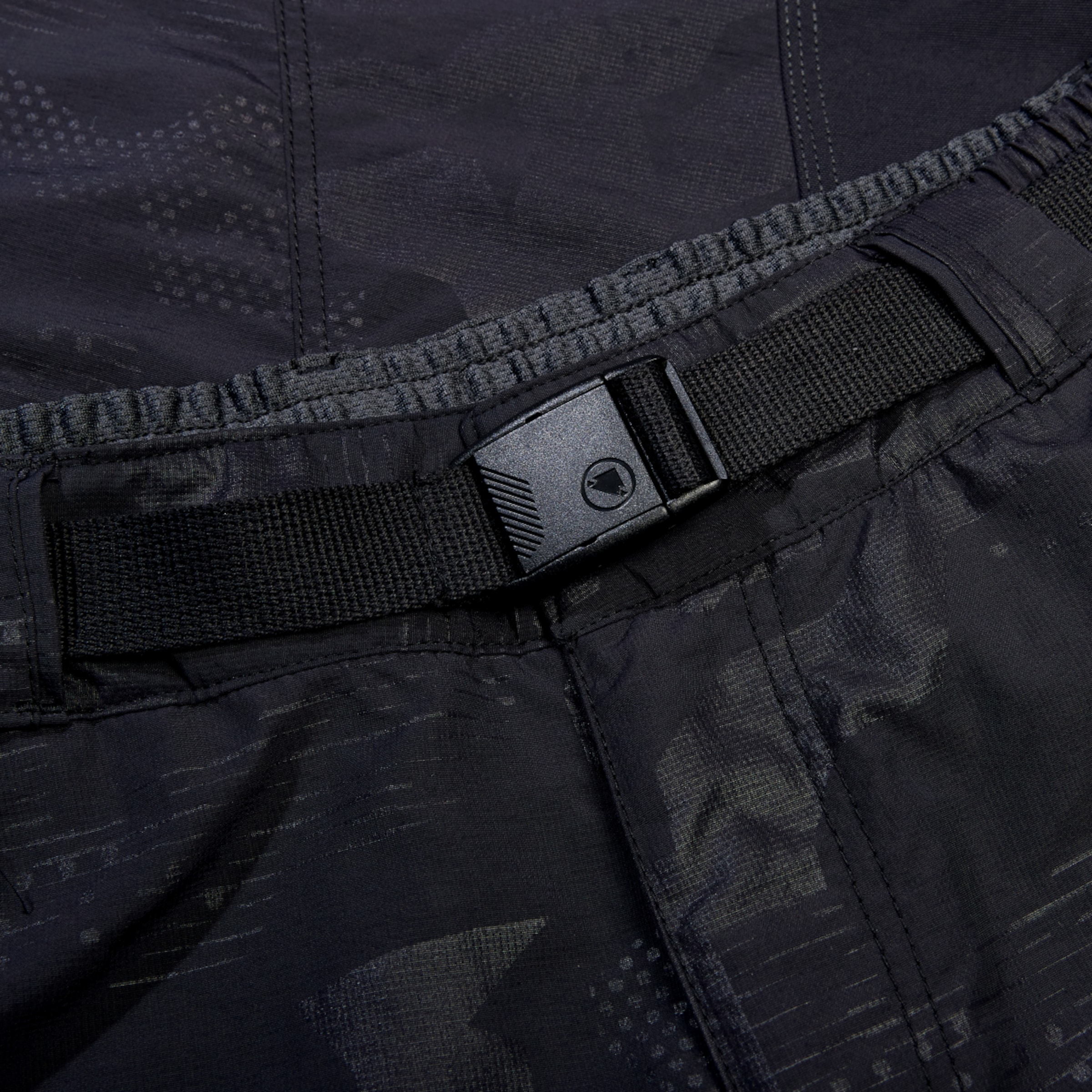 HUMMVEE SHORT MET BINNENBROEK MTB-bikeshort