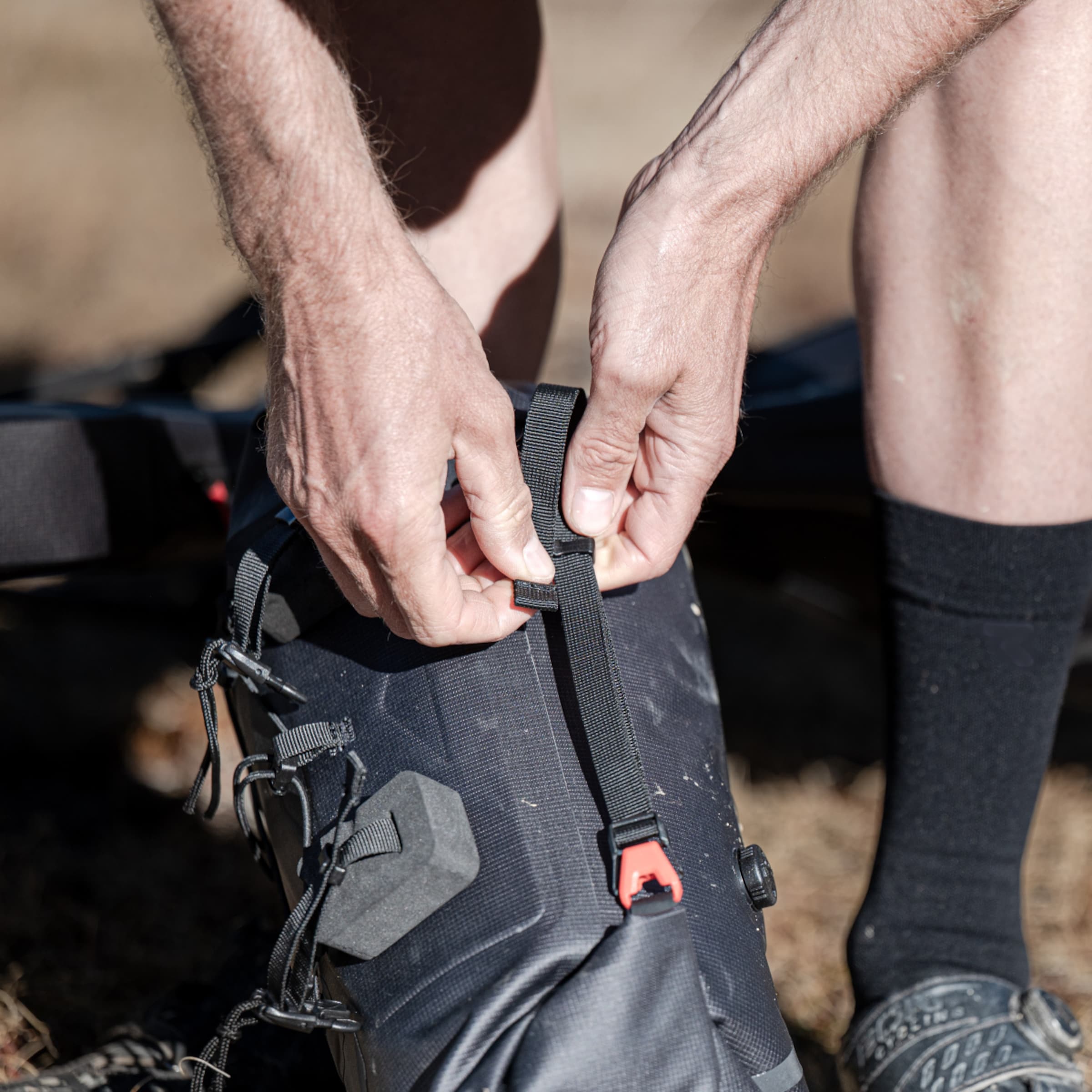 HANDLE BAR ROLL BAG / 02