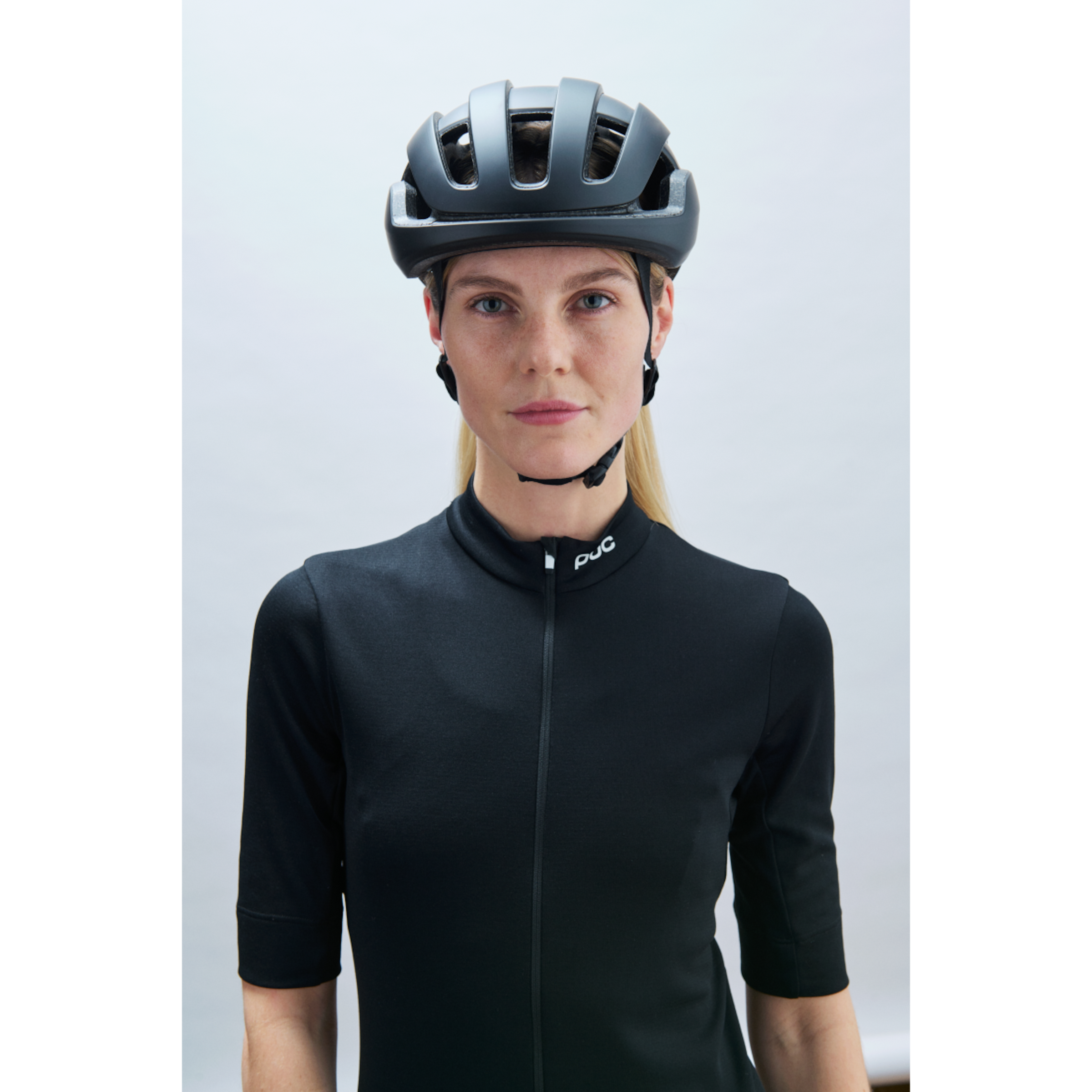 OMNE AIR MIPS racehelm
