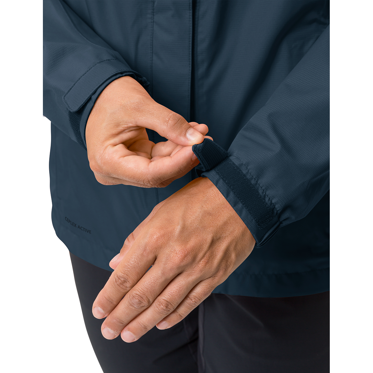 WOMEN'S ESCAPE BIKE LIGHT JACKET allweather jack dames