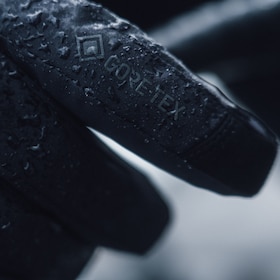 GORE-TEX INSULATED Winter Cycling Gloves