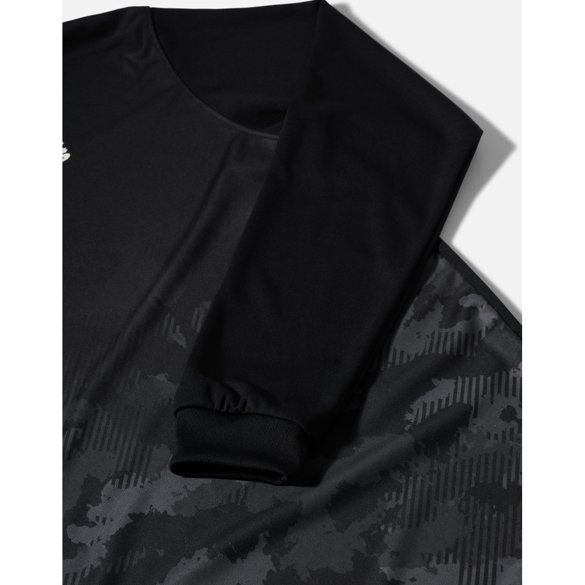 ESSENTIALS DIPPED STEALTH Long Sleeve MTB Shirt