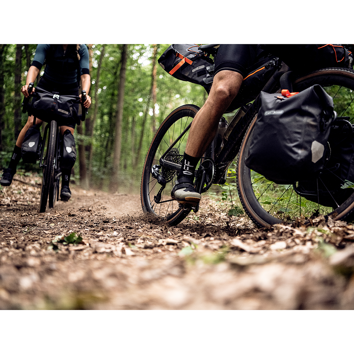GRAVEL-PACK Set bestehend aus zwei BIKE PACKING Gepäckträgertaschen