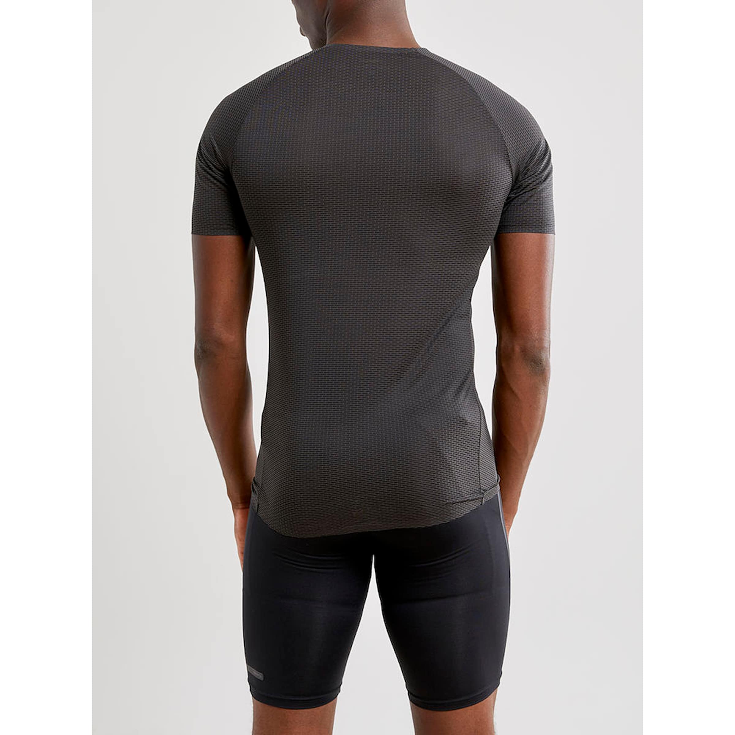 ACTIVE NANOWEIGHT SS M Kurzarm Unterhemd