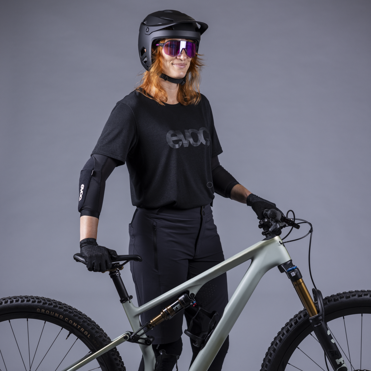 ELBOW PROTECTOR LS FLEX LITE Elbow Pads