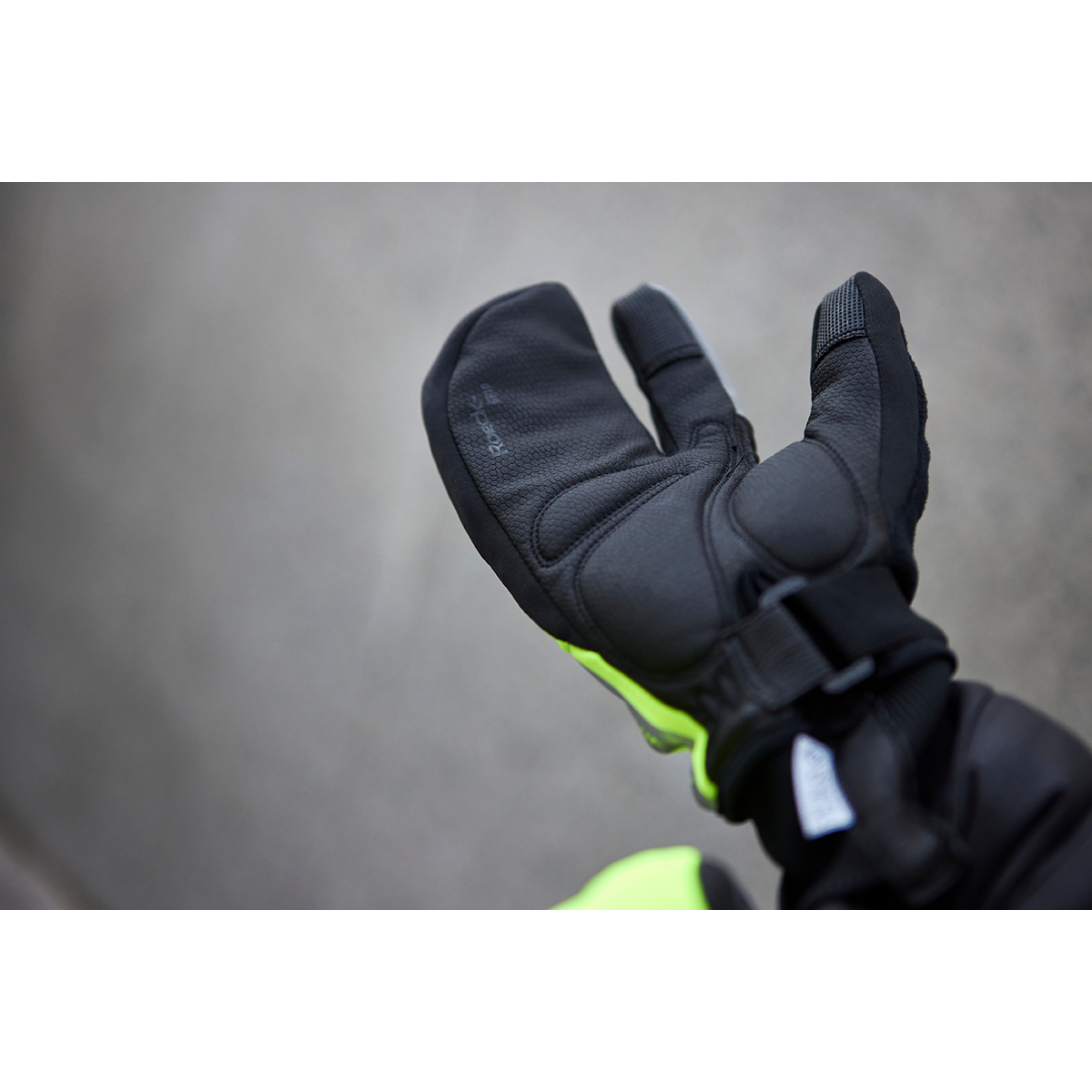 VILLACH 2 TRIGGER WINDSTOPPER PRIMALOFT Winter Cycling Gloves