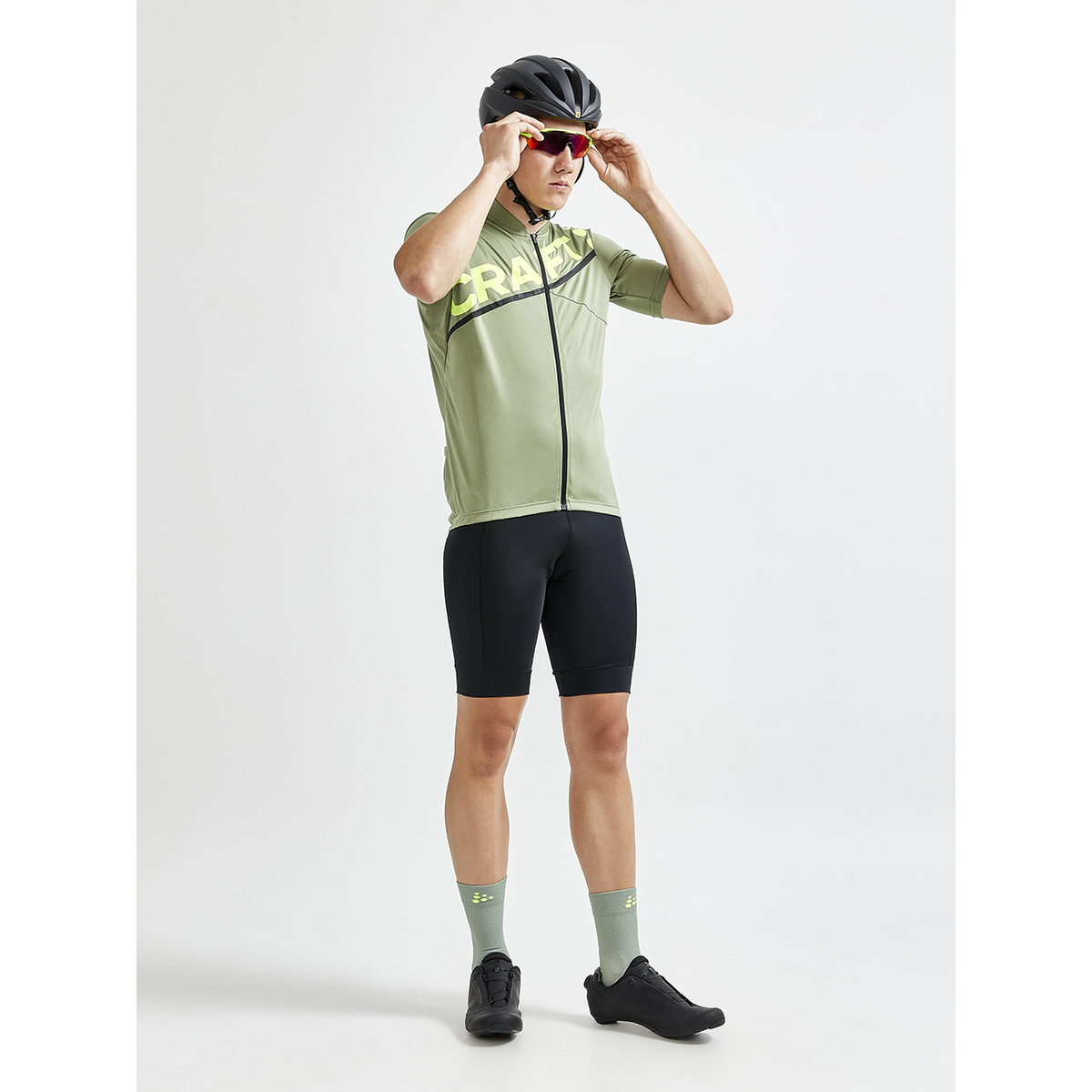 CORE ENDUR SHORTS M Radhose