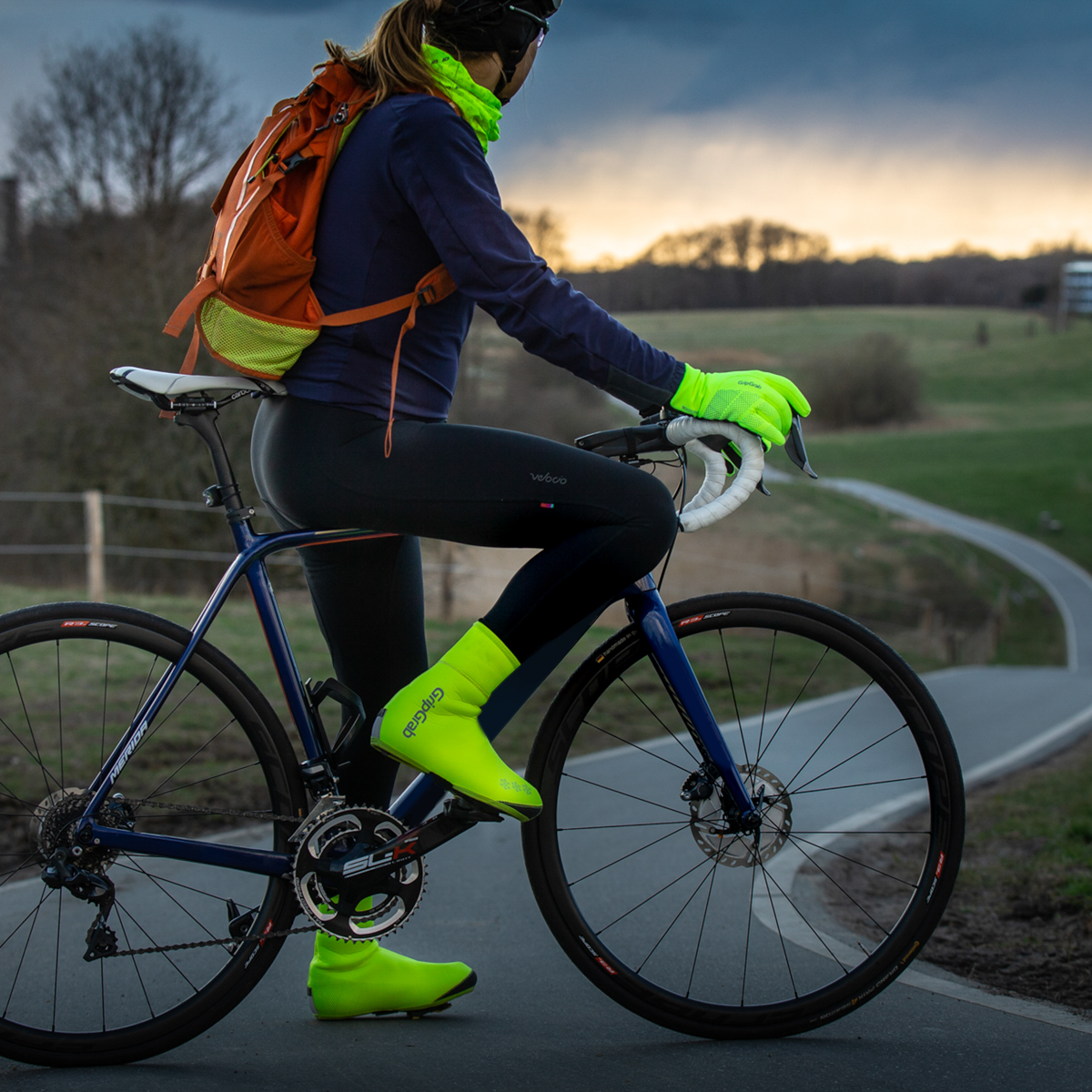 ARCTIC WATERPROOF HI-VIS WINTER SHOE COVER 01 Fahrrad Überschuhe