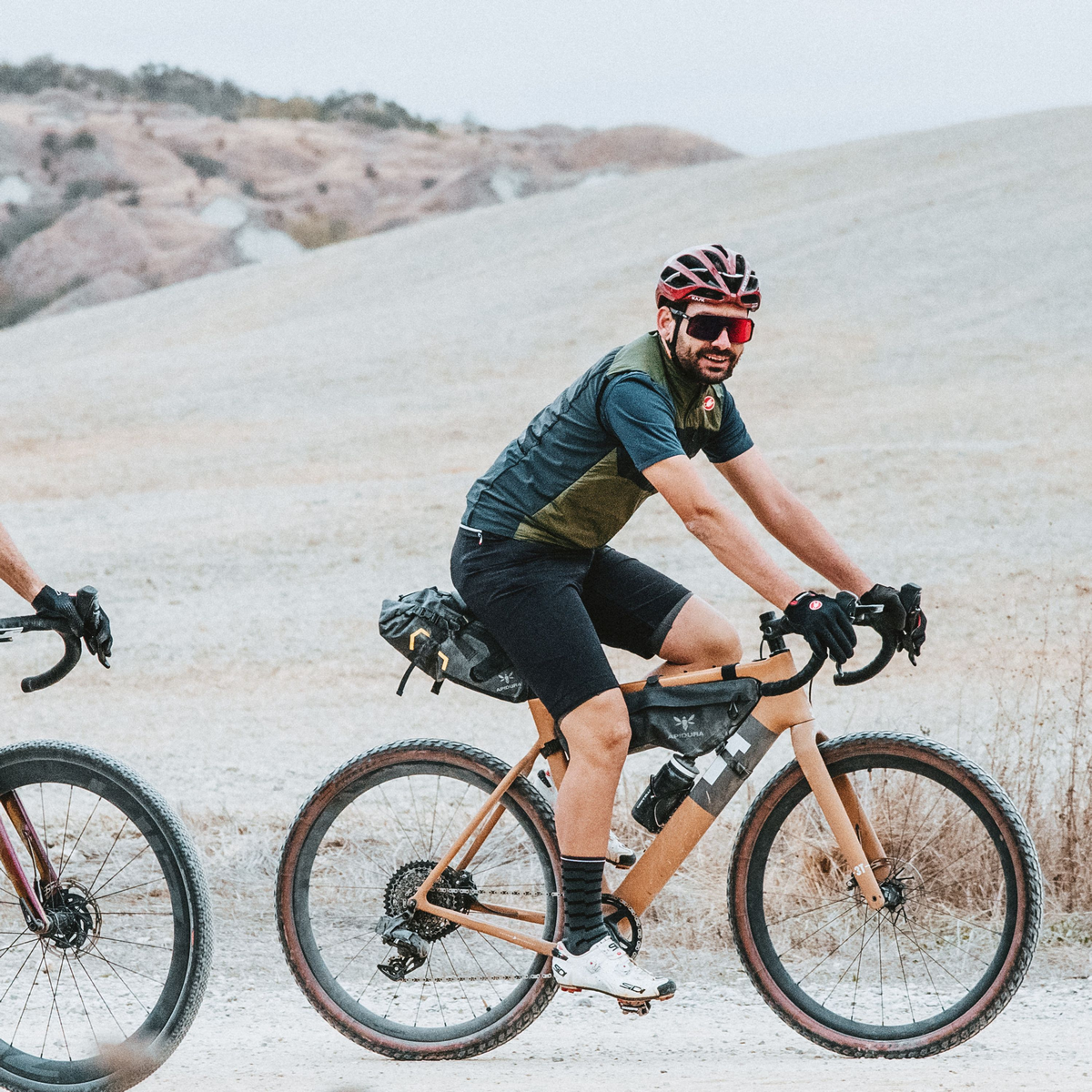 UNLIMITED BAGGY SHORT Gravel Shorts