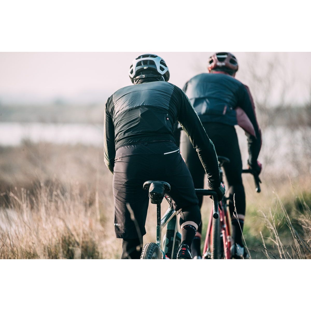 UNLIMITED BAGGY SHORT Gravel Shorts