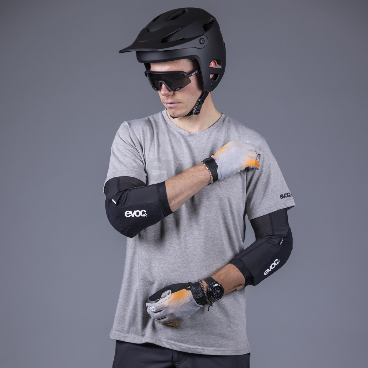 ELBOW PROTECTOR LS FLEX LITE Elbow Pads