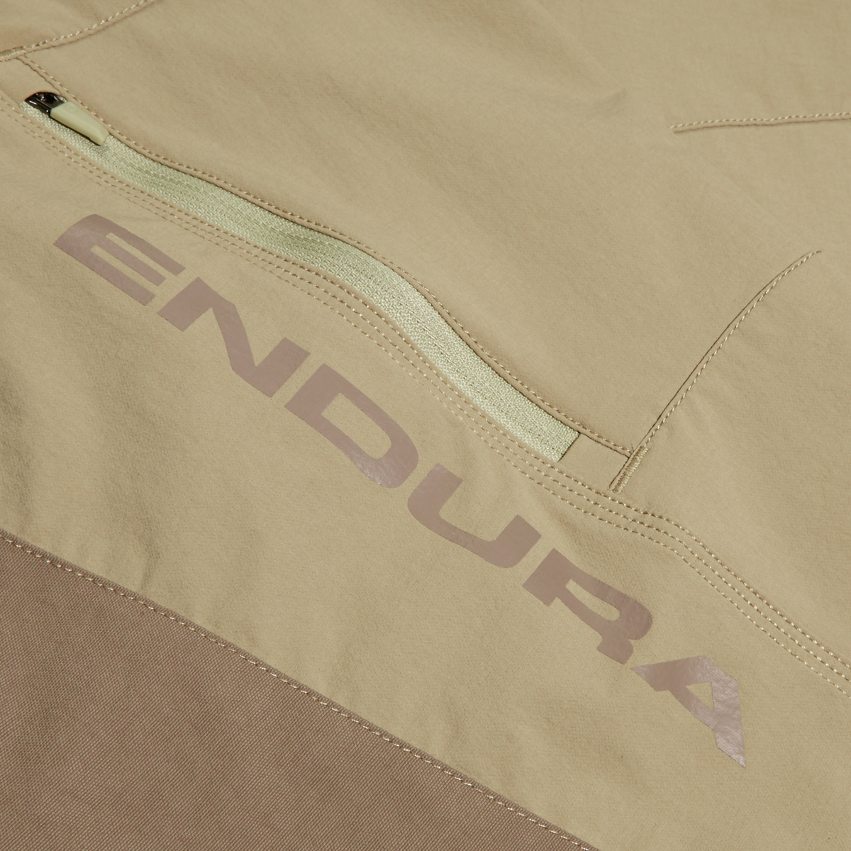 SINGLETRACK SHORTS II Cycling Shorts