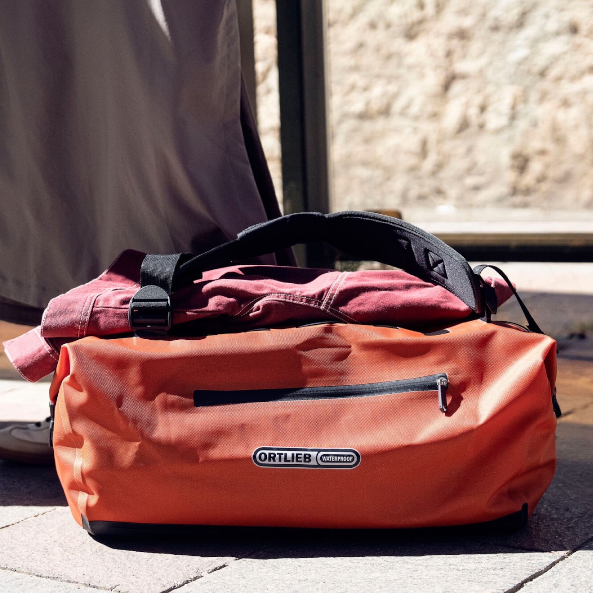 DUFFLE LITE reistas