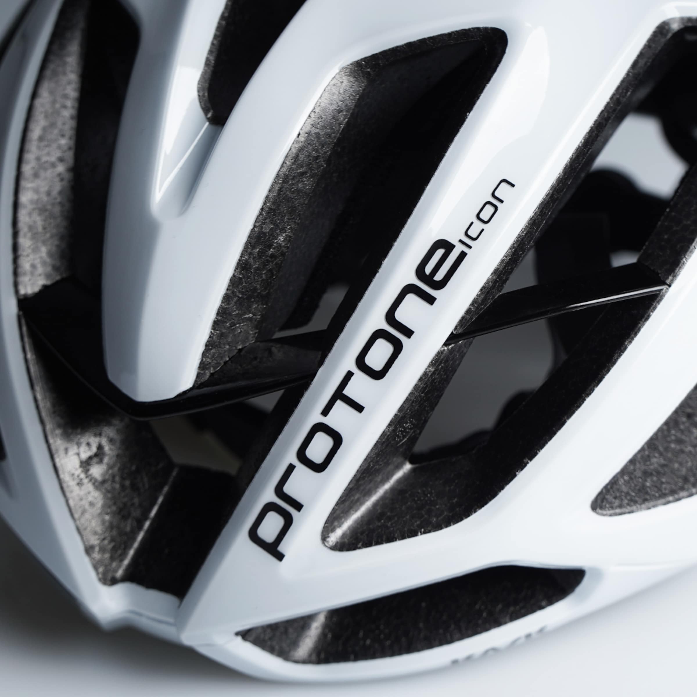 PROTONE ICON Fahrradhelm