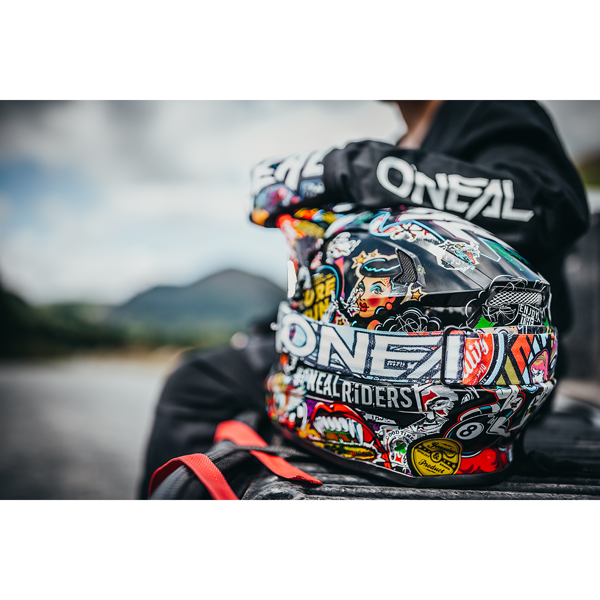 SONUS YOUTH HELMET Children’s Full Face Helmet