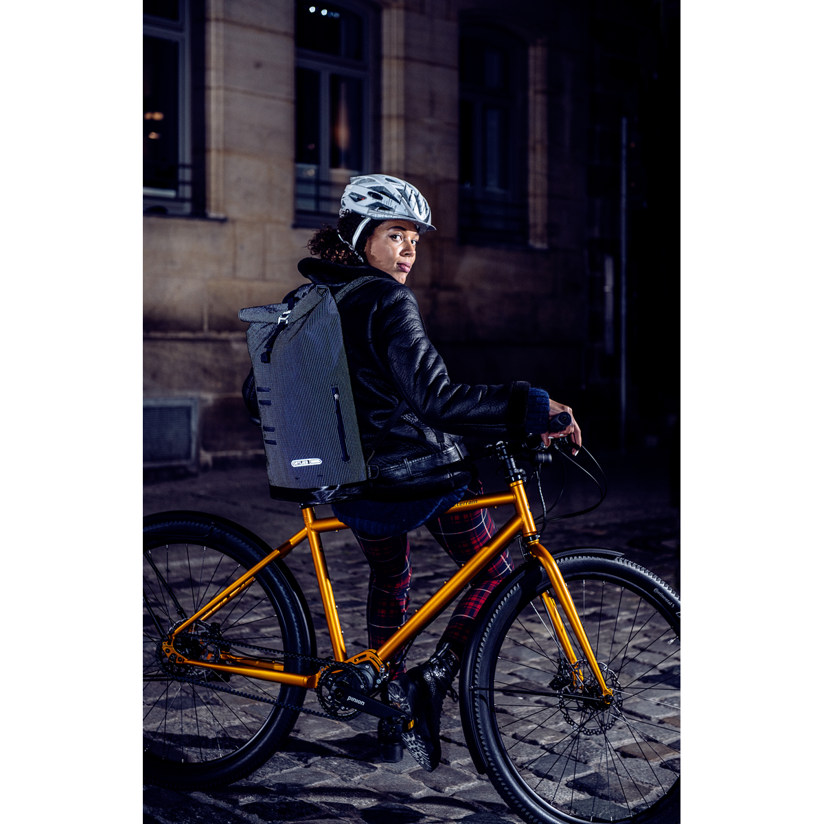 COMMUTER-DAYPACK HIGH-VIS Bike Backpack