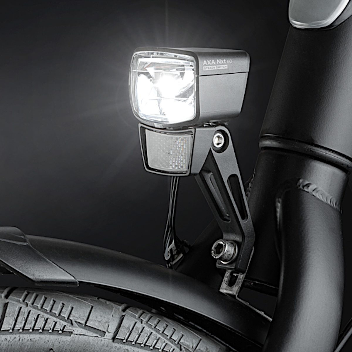NXT 60 	Dynamo LED Front Light