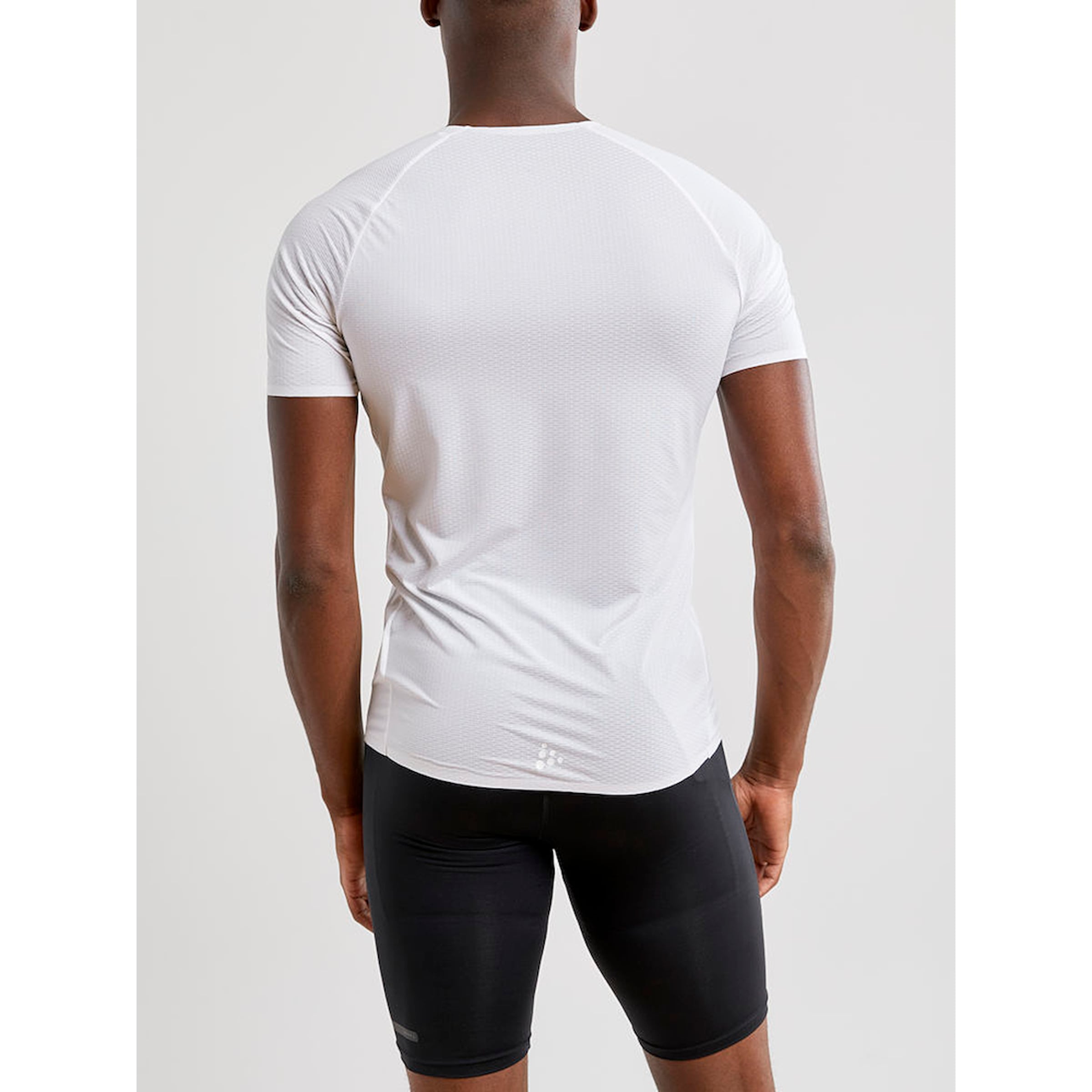 ACTIVE NANOWEIGHT SS M ondershirt met korte mouwen