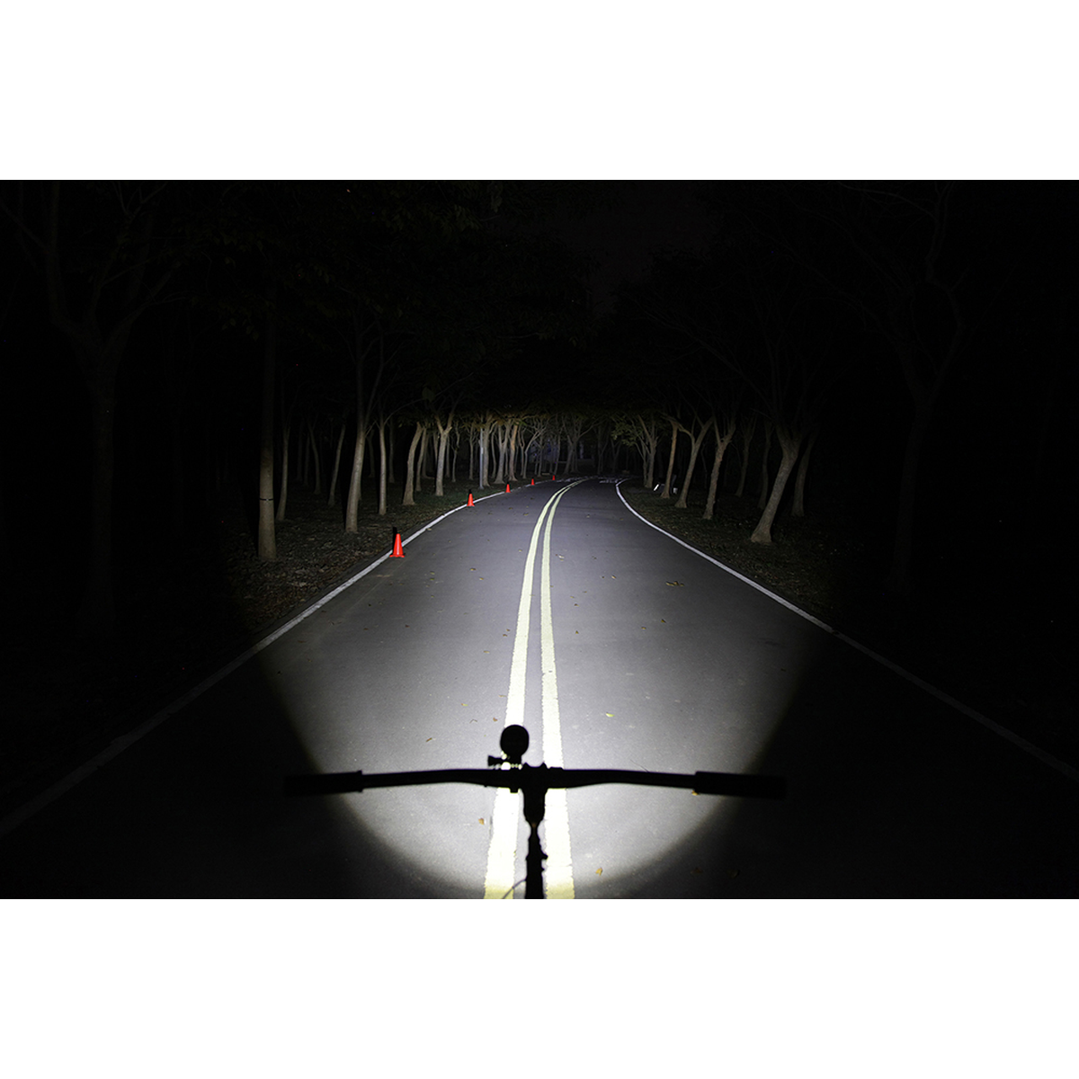 AC-210 E-bike Headlight with High Beam Function