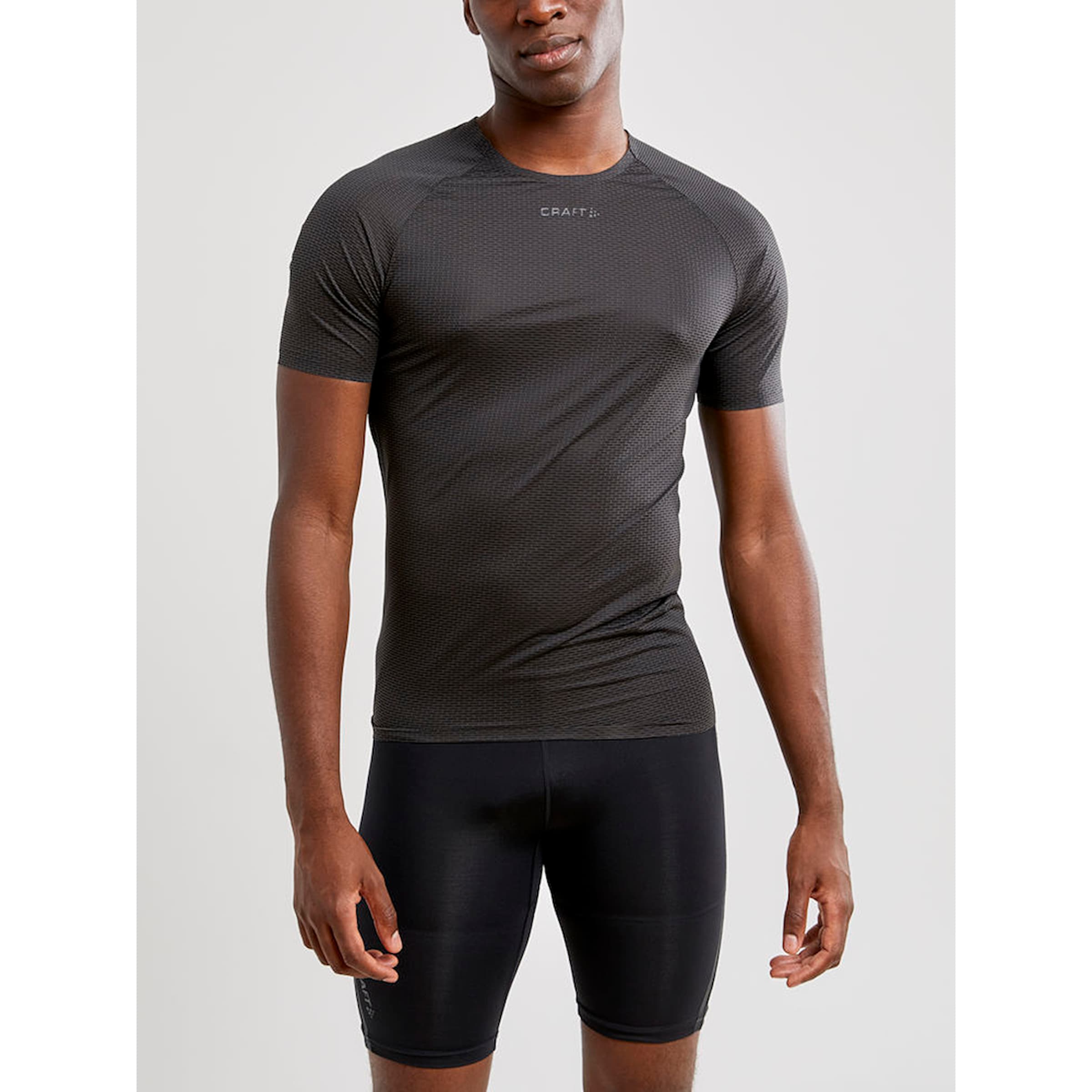 ACTIVE NANOWEIGHT SS M Kurzarm Unterhemd