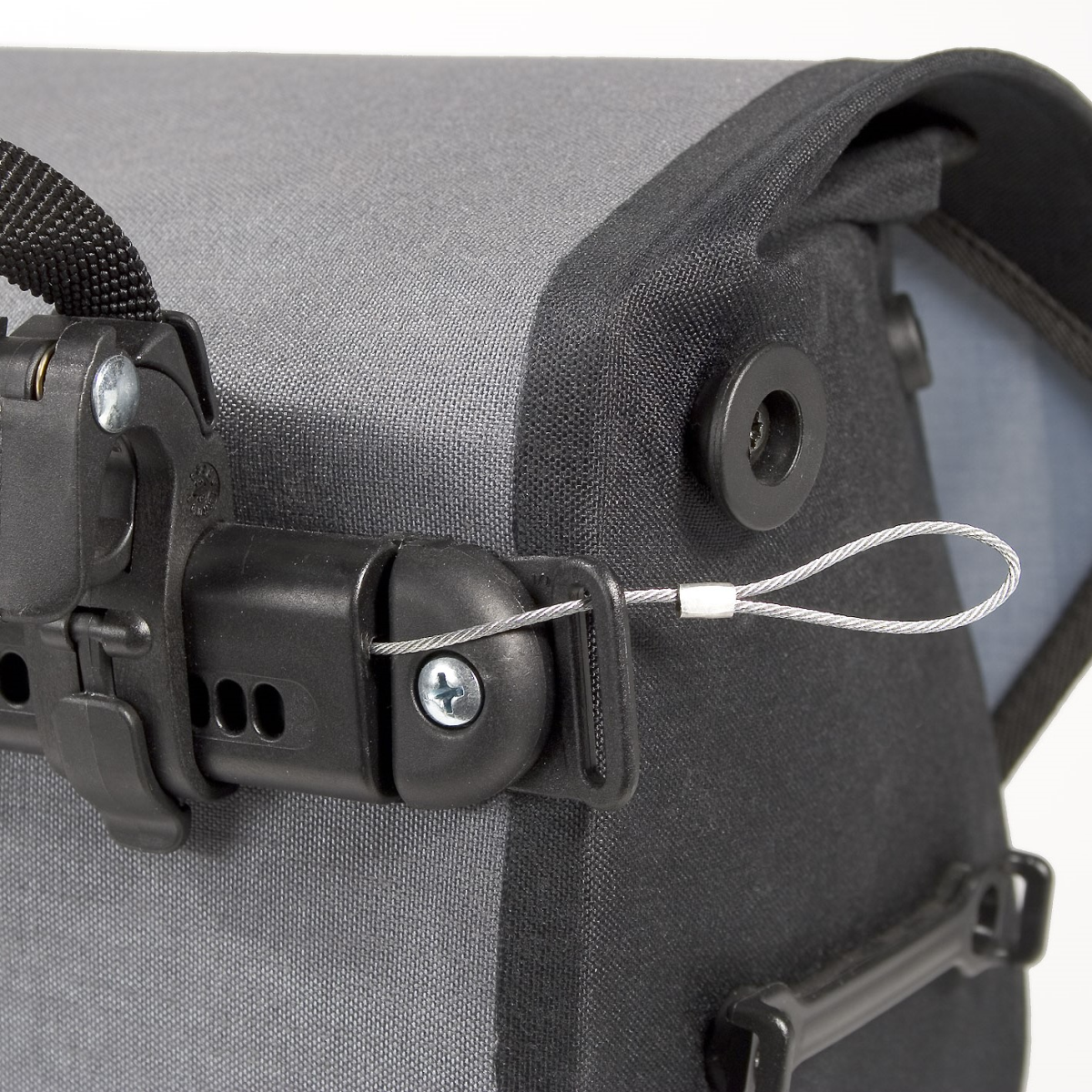 Anti-theft Device for QL2 Bike Bags E125