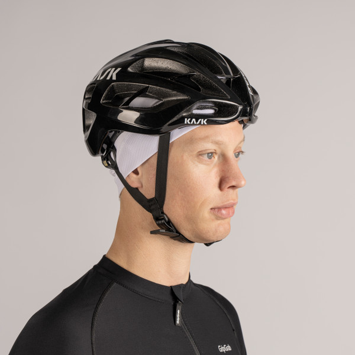 UPF 50+ LIGHTWEIGHT SUMMER SKULL CAP bonnet sous casque