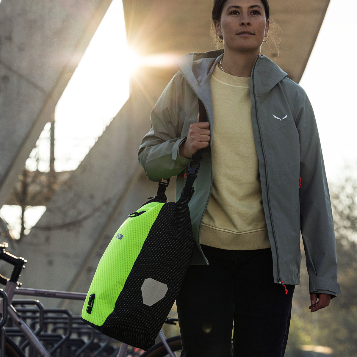 BACK-ROLLER HIGH-VIS Pannier Bag