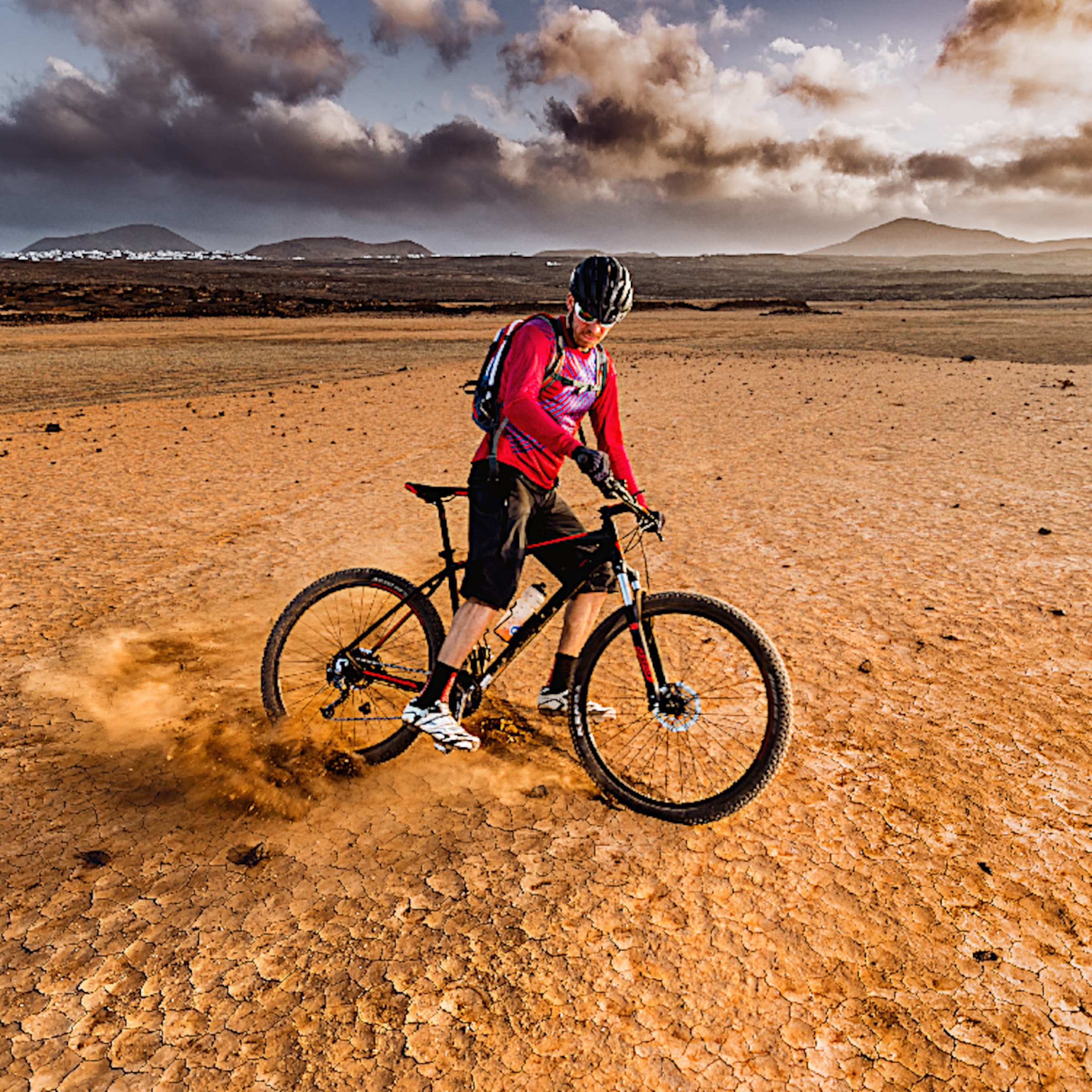 MT1 NEO II fietshelm