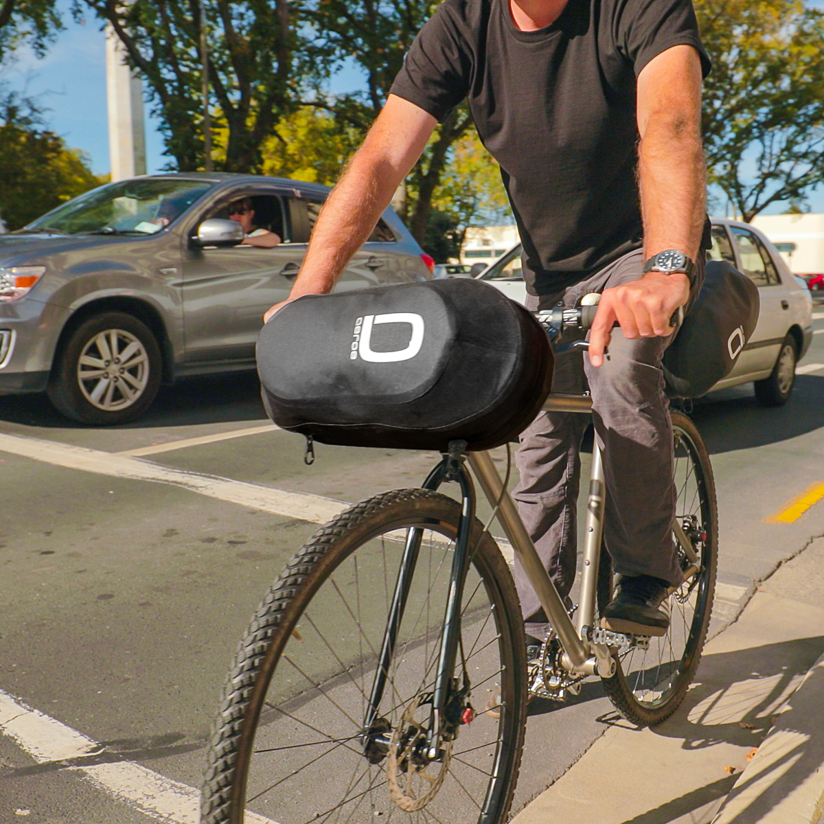 Bike Pack 11 Litre with Universal Mount for AEROE Rear Racks