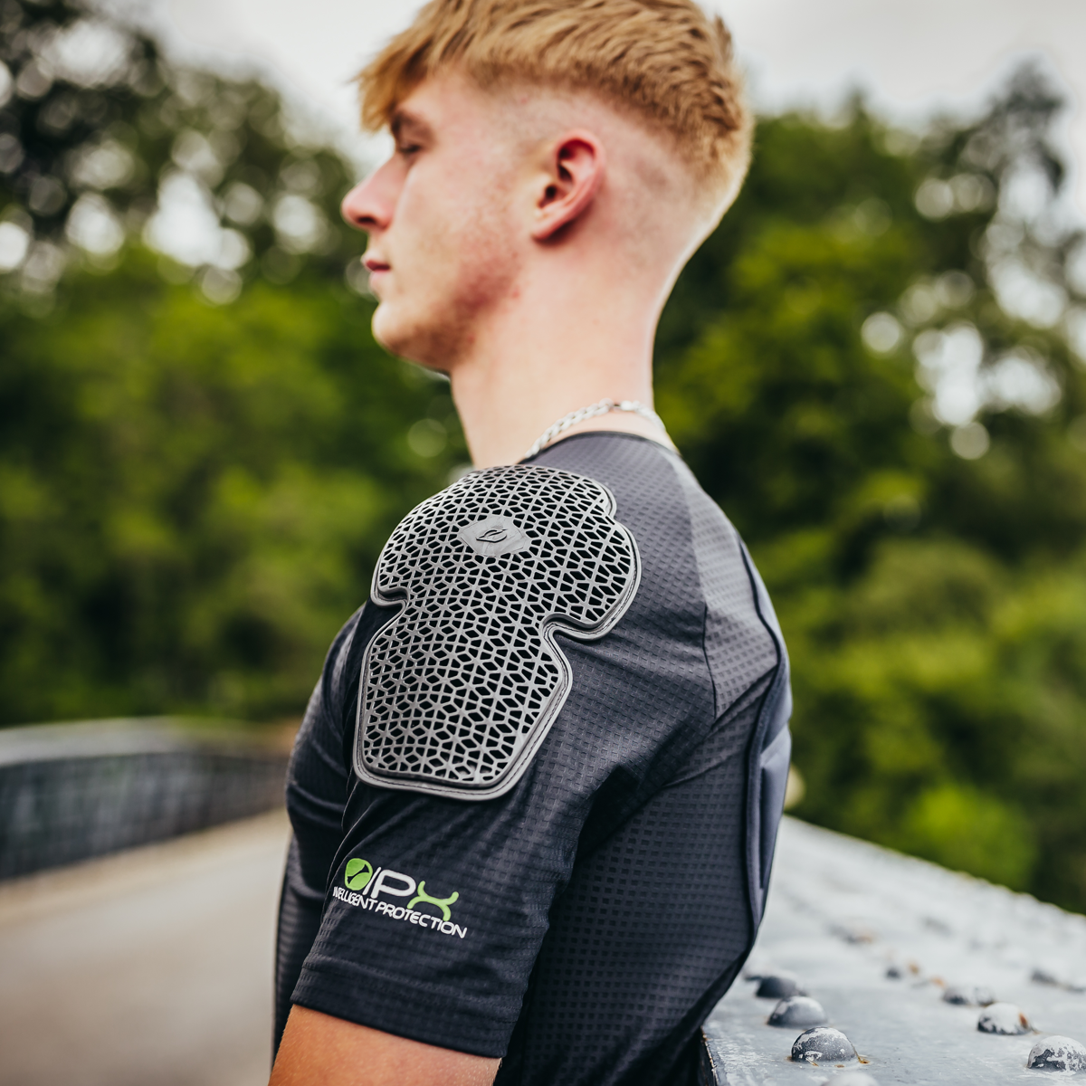 IMPACT LITE PROTECTOR SHIRT V.23 Short Sleeve Protective Shirt