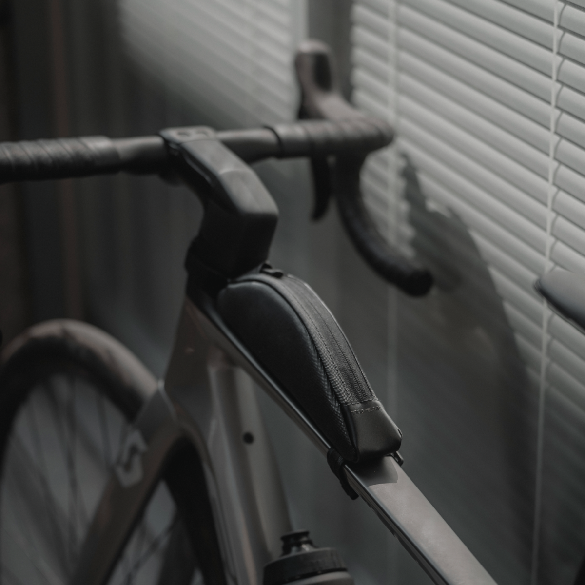 FASTFUEL BAG ESSENTIAL Top Tube Bag