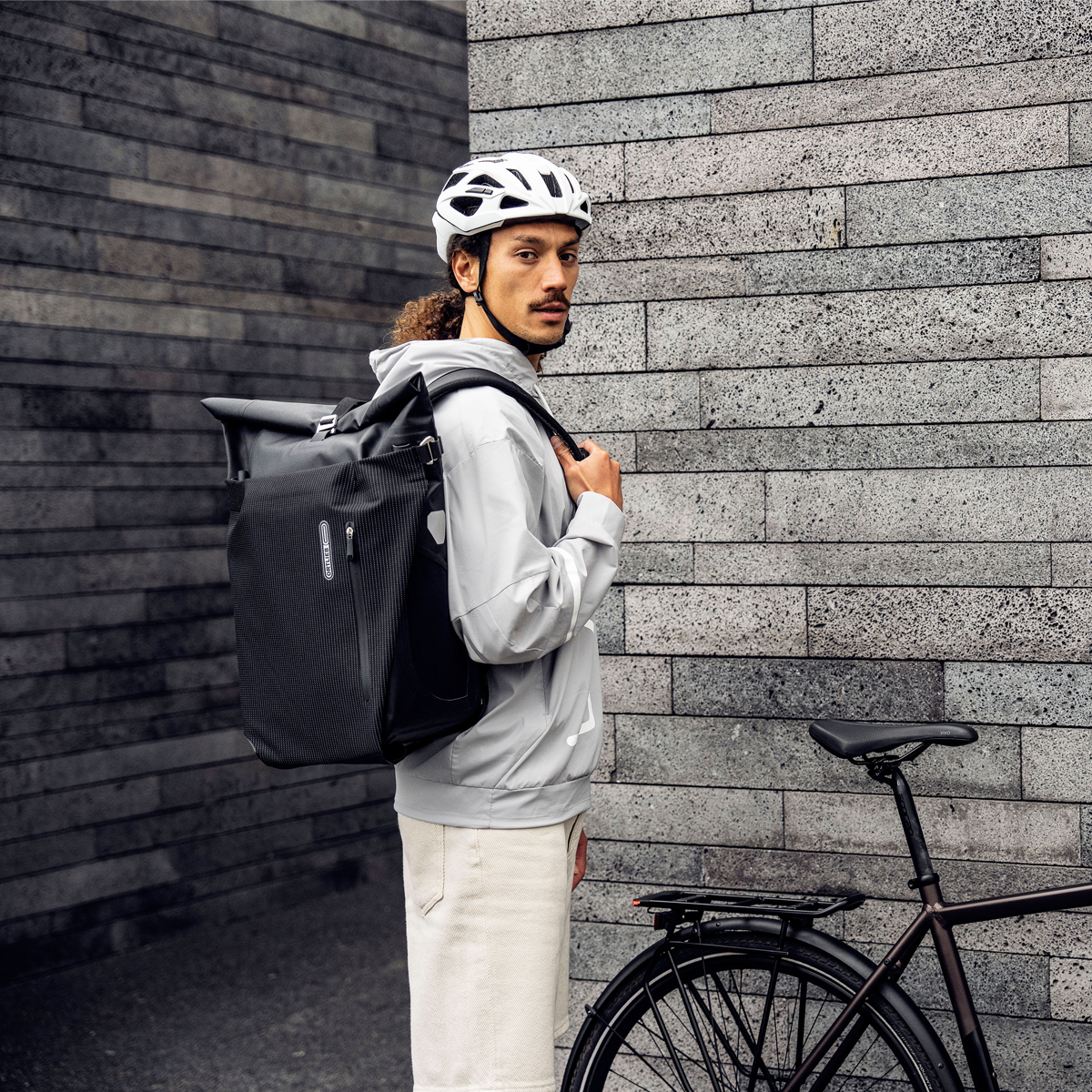 VARIO HIGH-VIS 26 L QL2.1 Pannier Bag and Backpack