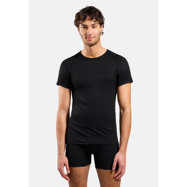 ACTIVE LIGHT BASE LAYER Short-sleeved Sports Base Layer